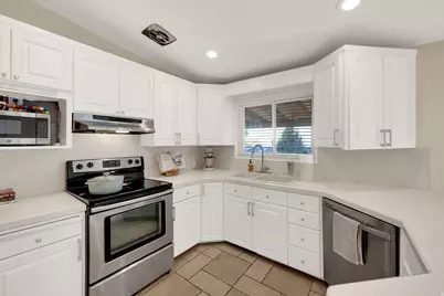 4428 S 3065 E, Salt Lake City, UT 84124 - Photo 7