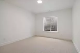 926 S Mathilda Dr W, Saratoga Springs, UT 84045 - Photo 31