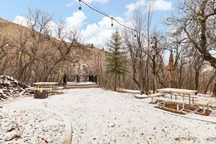 121 N Oakwood Cir, Springville, UT 84663 - Photo 53