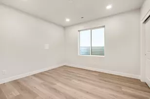 844 N Emery Ln, Elk Ridge, UT 84651 - Photo 25