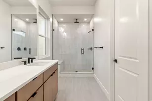 844 N Emery Ln, Elk Ridge, UT 84651 - Photo 15