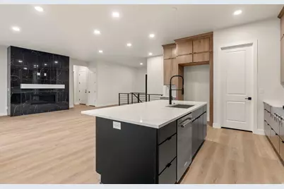 844 N Emery Ln #59, Elk Ridge, UT 84651 - Photo 9