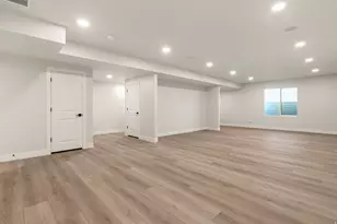 844 N Emery Ln, Elk Ridge, UT 84651 - Photo 29