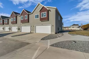 1643 W 2700 S, Syracuse, UT 84075 - Photo 29
