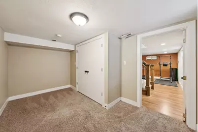 1168 E Parkway Ave, Salt Lake City, UT 84106 - Photo 23