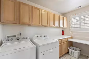 10293 S Ashley Mesa Ln E, Sandy, UT 84092 - Photo 23