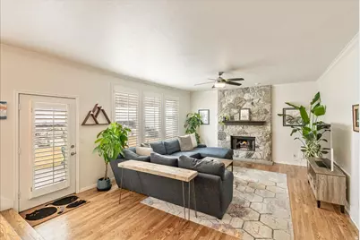 10293 S Ashley Mesa Ln E, Sandy, UT 84092 - Photo 9