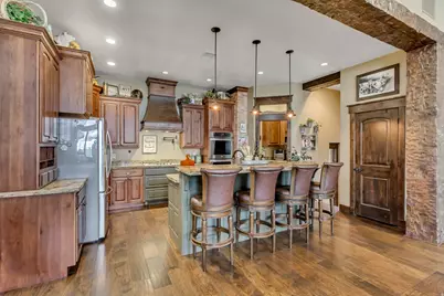 1135 E 900 S, Pleasant Grove, UT 84062 - Photo 5