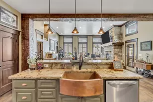 1135 E 900 S, Pleasant Grove, UT 84062 - Photo 9