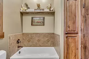 1135 E 900 S, Pleasant Grove, UT 84062 - Photo 27