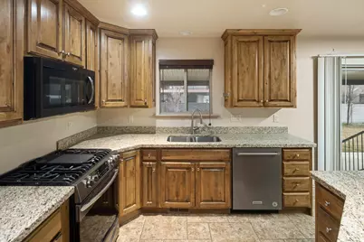 384 N 710 E, Salem, UT 84653 - Photo 23