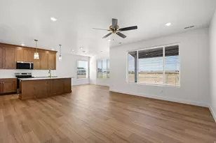 1661 W Ross Rd, Syracuse, UT 84075 - Photo 5