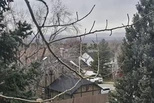 8085 S Mountain Oaks Circle, Cottonwood Heights, UT 84121 - Photo 31