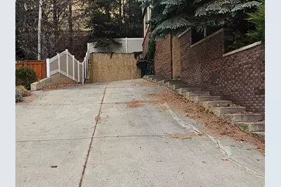 8085 S Mountain Oaks Cir, Cottonwood Heights, UT 84121 - Photo 7