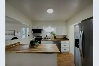 145 W 400 N, Springville, UT 84663 - Photo 9