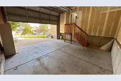 3547 E Golden Eagle Rd S, Eagle Mountain, UT 84005 - Photo 37