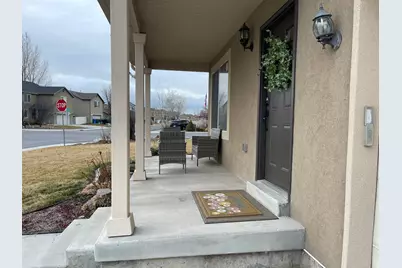 653 S Willow Park Dr W, Lehi, UT 84043 - Photo 3