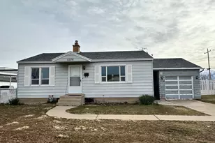 5376 S 2200 W, Roy, UT 84067 - Photo 1