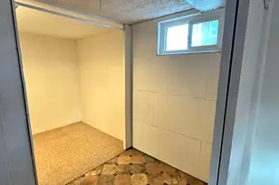 5376 S 2200 W, Roy, UT 84067 - Photo 15