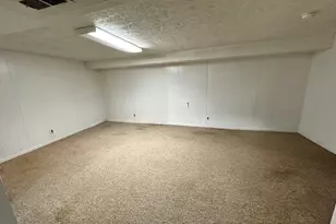 5376 S 2200 W, Roy, UT 84067 - Photo 17