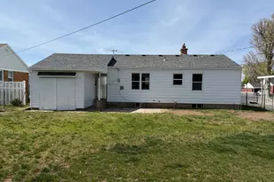 5376 S 2200 W, Roy, UT 84067 - Photo 25