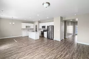 293 E 1500 N, Harrisville, UT 84404 - Photo 5