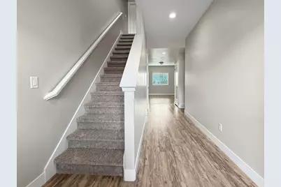 293 E 1500 N, Harrisville, UT 84404 - Photo 3