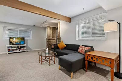 6924 S Hillside Village Cir, Salt Lake City, UT 84121 - Photo 23