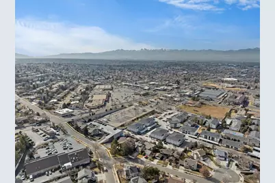 6924 S Hillside Village Cir, Salt Lake City, UT 84121 - Photo 31