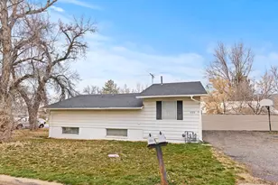 668 E 37th St, Ogden, UT 84403 - Photo 3