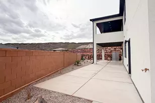 2872 E View Pointe Dr, Washington, UT 84780 - Photo 3