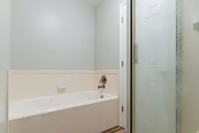 240 Odell Ln, North Salt Lake, UT 84054 - Photo 19