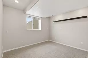 2329 W 1680 N, Clinton, UT 84015 - Photo 19