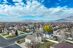 9752 N Dorchester Dr, Cedar Hills, UT 84062 - Photo 45