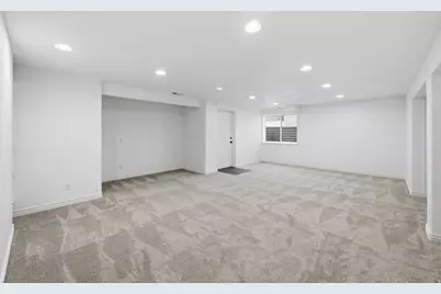 9752 N Dorchester Dr, Cedar Hills, UT 84062 - Photo 31