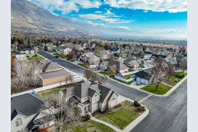 9752 N Dorchester Dr, Cedar Hills, UT 84062 - Photo 47