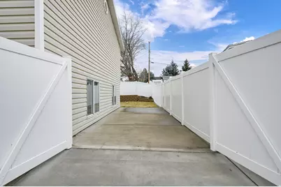 209 W 5200 S, Washington Terrace, UT 84405 - Photo 45