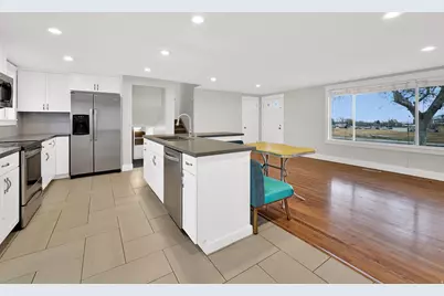 209 W 5200 S, Washington Terrace, UT 84405 - Photo 9