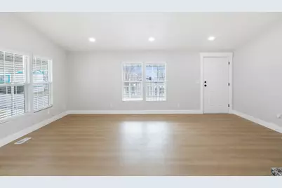 332 Hillgate Way, Layton, UT 84041 - Photo 5