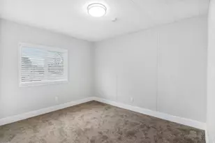 562 Lancelot Dr, North Salt Lake, UT 84054 - Photo 17