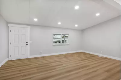 562 Lancelot Dr #60, North Salt Lake, UT 84054 - Photo 3