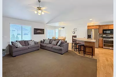 185 E 2100 N, North Ogden, UT 84414 - Photo 3