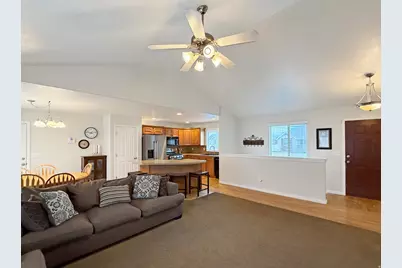 185 E 2100 N, North Ogden, UT 84414 - Photo 5