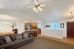 185 E 2100 N, North Ogden, UT 84414 - Photo 5