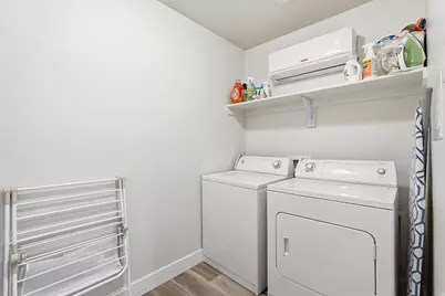 434 E Depot St S, Clearfield, UT 84015 - Photo 19