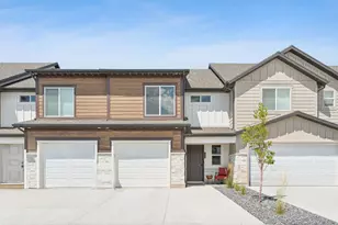 1694 W 2975 S, Syracuse, UT 84075 - Photo 1