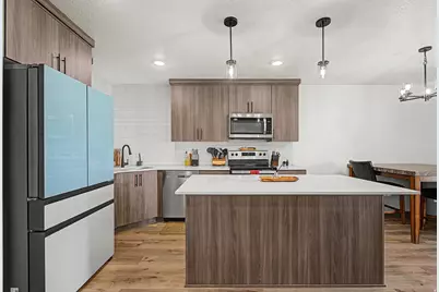 1694 W 2975 S #D, Syracuse, UT 84075 - Photo 3