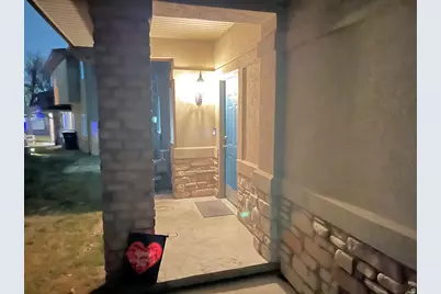 4896 W Aspen Springs Dr, Riverton, UT 84096 - Photo 31