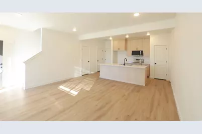 228 W 690 N, Smithfield, UT 84335 - Photo 7