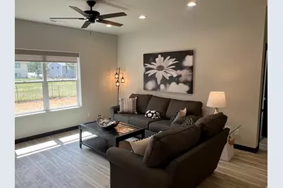 160 S 200 W, Henefer, UT 84033 - Photo 9